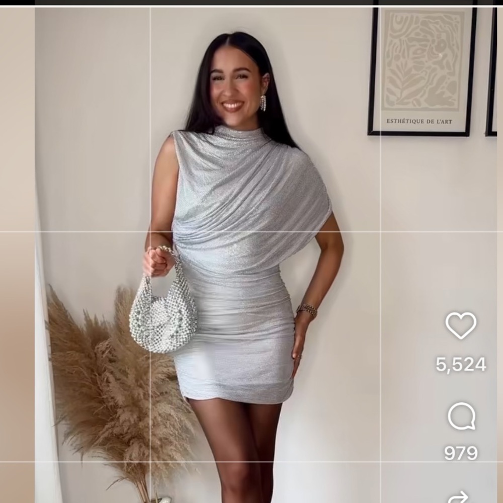 NEW ! TREND ZARA SHORT MESH DRESS WITH RHINESTONE CAPE 
🚨FIRM PRICE NO DISCOUNT - Picture 12 of 17